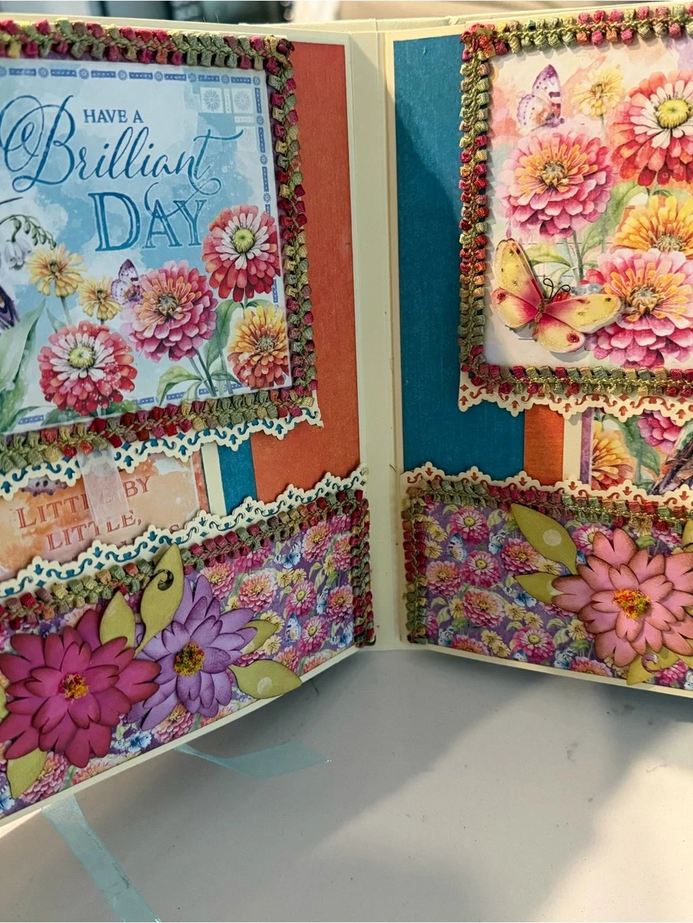 Handmade Multi-Color Accordion photo scrapbook